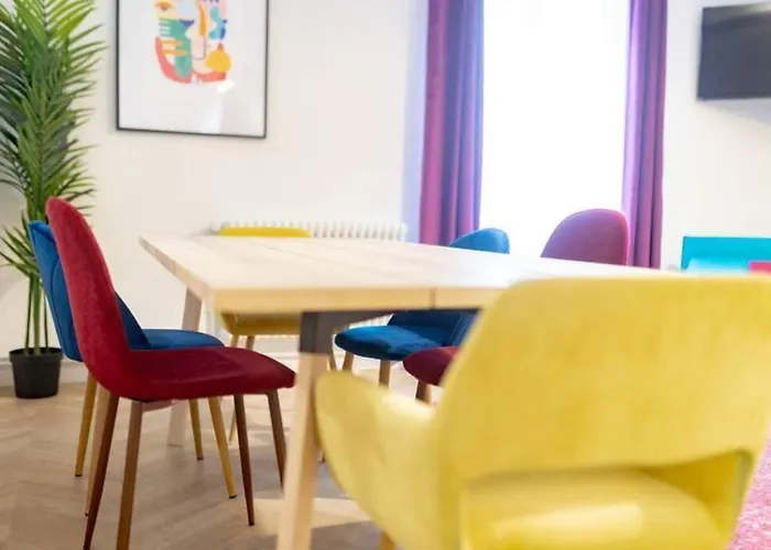 Nets - Republique Apartment *