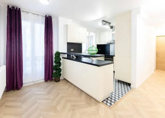 Nets - Republique Apartment Paris
